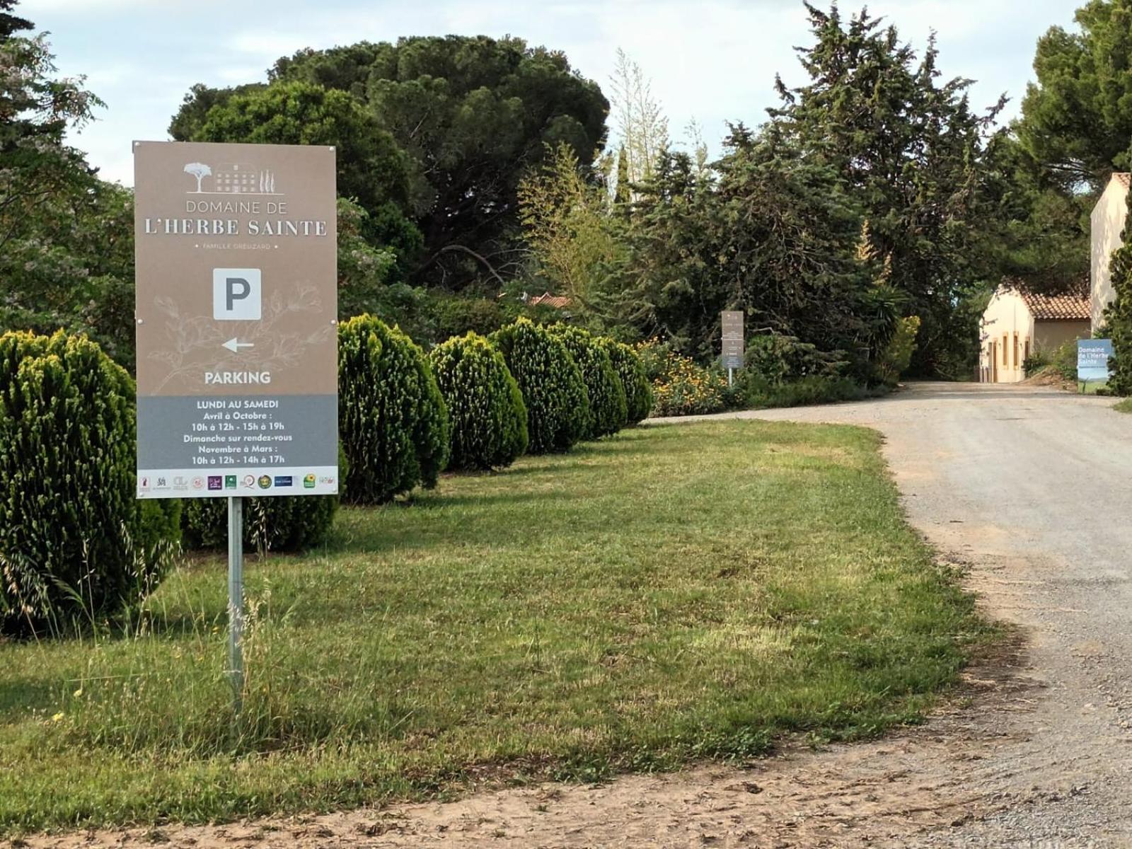 Domaine De L'Herbe Sainte Mirepeisset 外观 照片